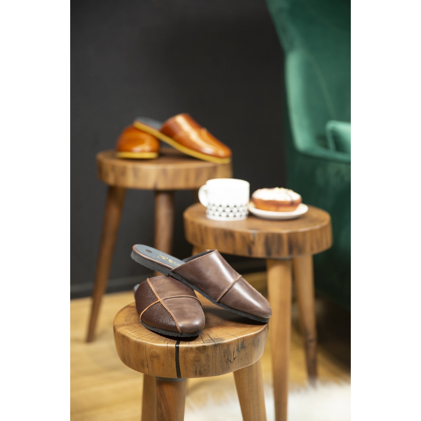 Leather hot sale house slippers